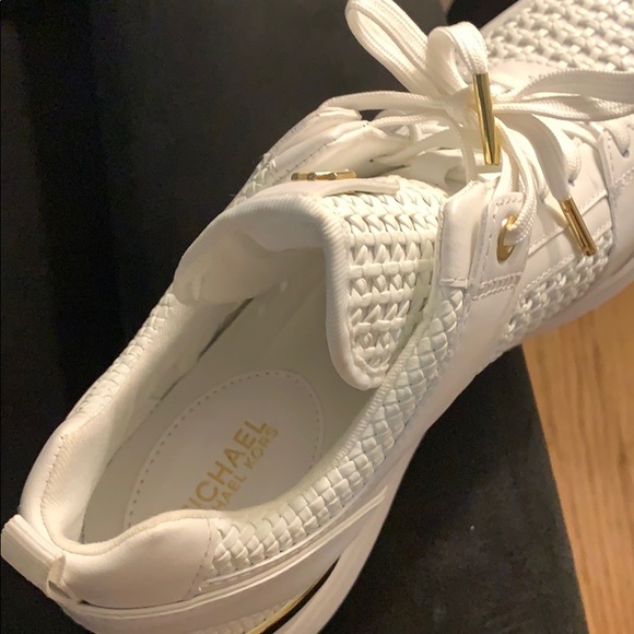 Brand new Michael kors tennis shoes - Picture 3 of 5